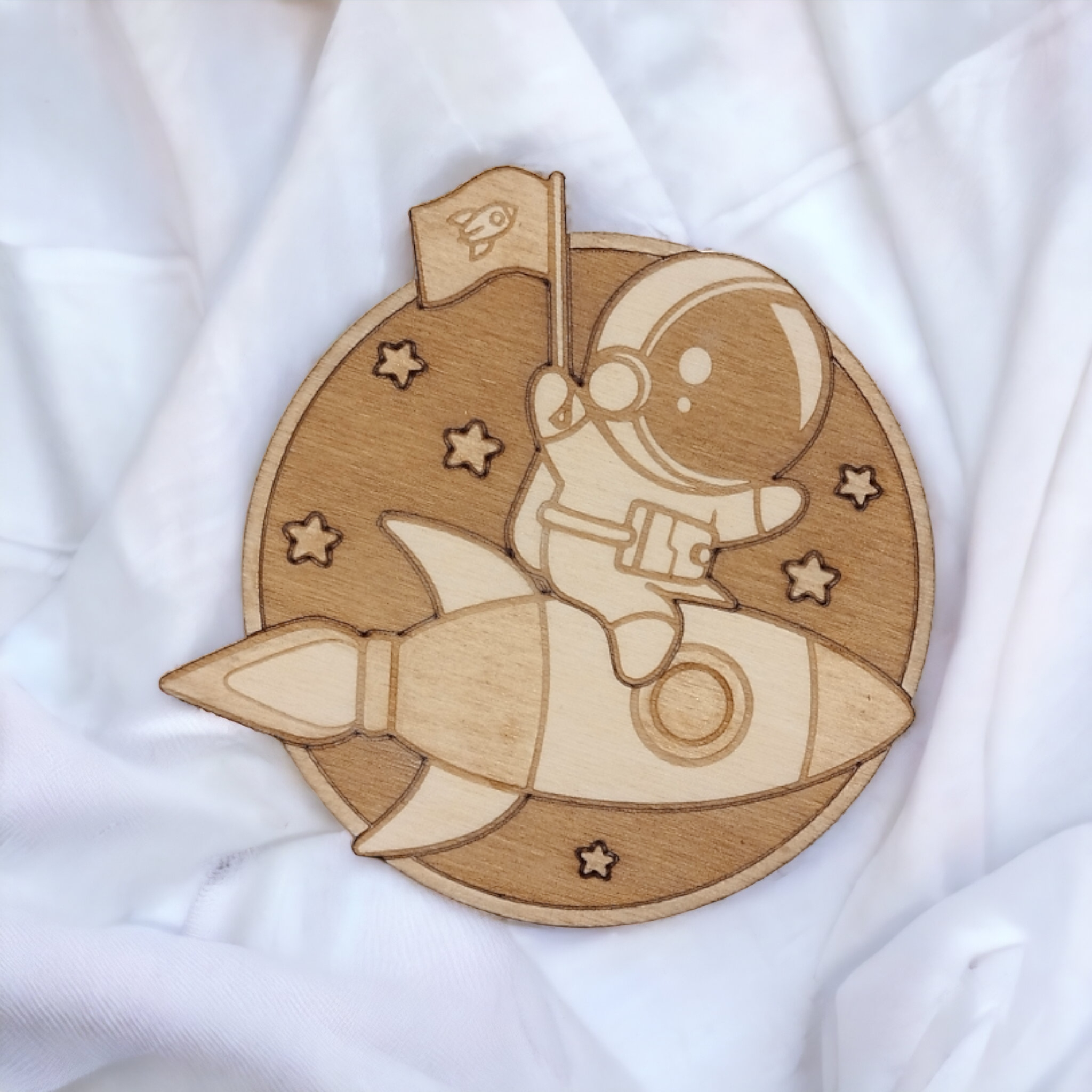 Set of 6 Astronauts Wooden Coasters - Handmade Gift - Housewarming - Wood Kitchenware-2